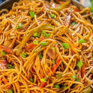 Veg Hakka Noodles