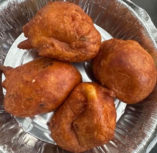 Mysore Bonda (4 Pieces).