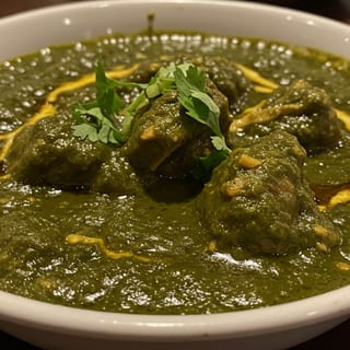 Saag Goat