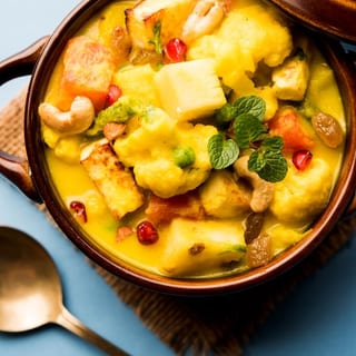 Navaratan Korma